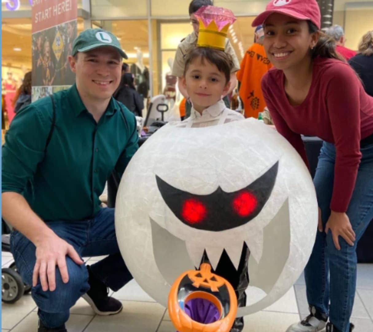 Trick or Treat Vancouver Mall