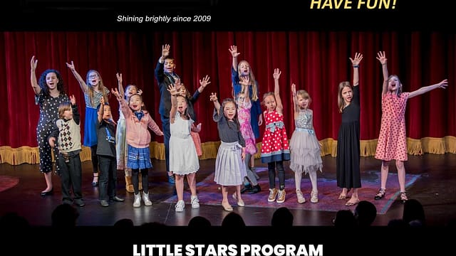 Spotlight-LS-stage-Ad-Program-Square-2-1.jpg